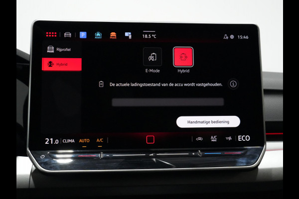 Volkswagen Golf 1.5 eHybrid 204pk Life Ed. | 18" Catania | Camera | App-Connect | Full-LED | ACC Demo JK