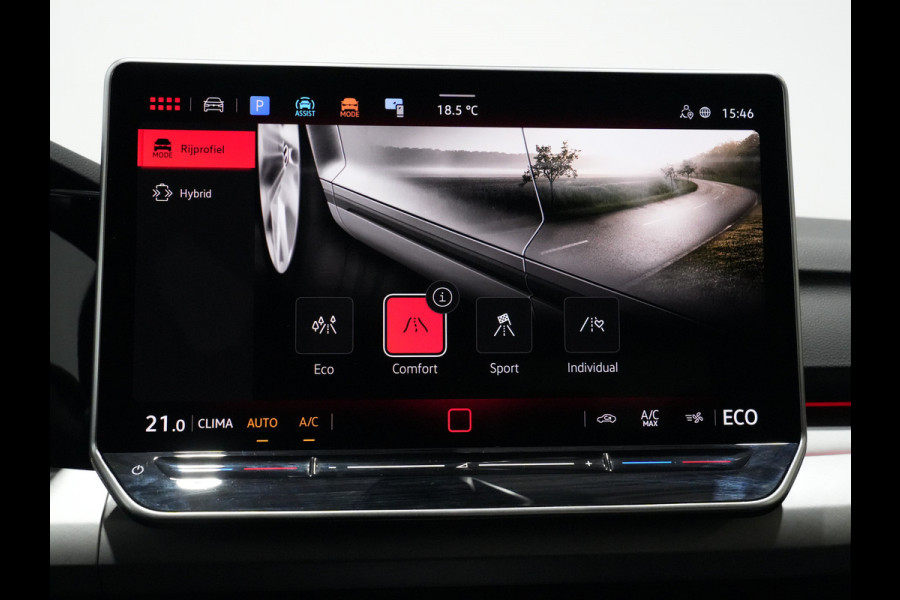 Volkswagen Golf 1.5 eHybrid 204pk Life Ed. | 18" Catania | Camera | App-Connect | Full-LED | ACC Demo JK