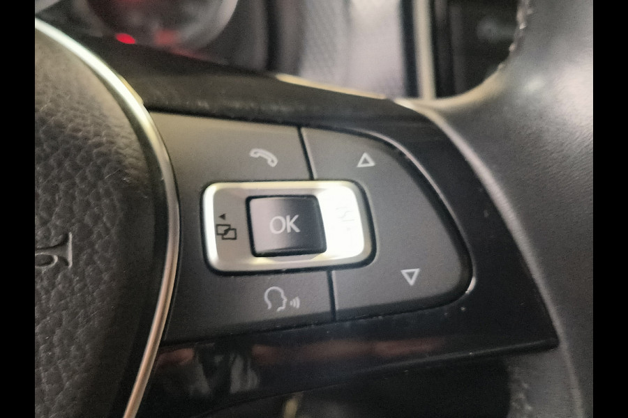 Volkswagen up! 1.0 Rijklaar + 12 maanden Bovag-garantie Henk Jongen Auto's in Helmond,  al 50 jaar service zoals 't hoort!