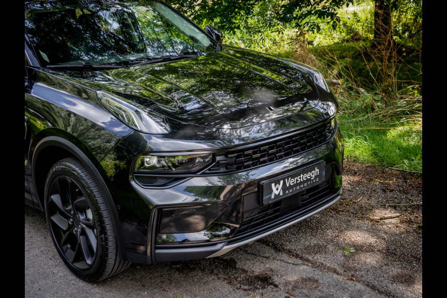 Lynk & Co 01 1.5 Plug-In Hybrid 262pk BLACKED OUT | 360 Camera | Panoramadak