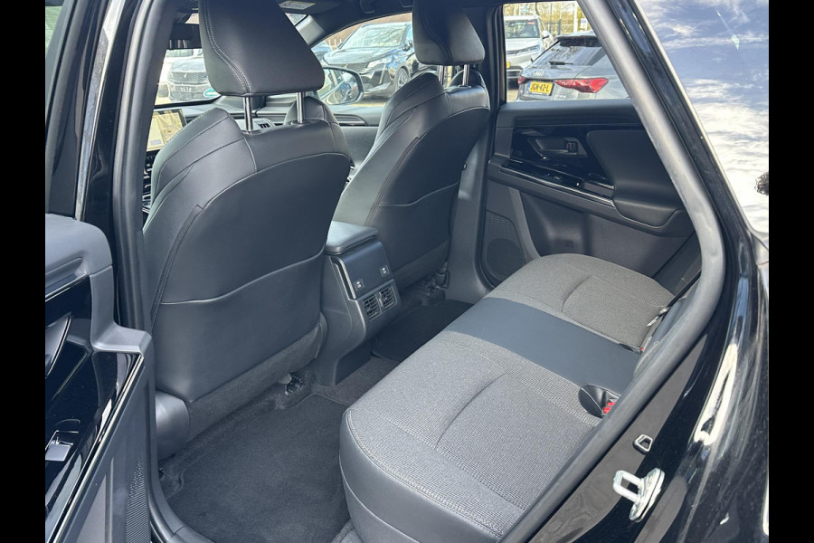 Toyota Bz4x Dynamic 71 kWh VAN: 35.900,- VOOR: 32.877,- UW LENTEVOORDEEL: 3.023,-| LEKKER COMPLEET EN RIJKLAAR GEPRIJSD incl. 10 jr. TOYOTA GARANTIE