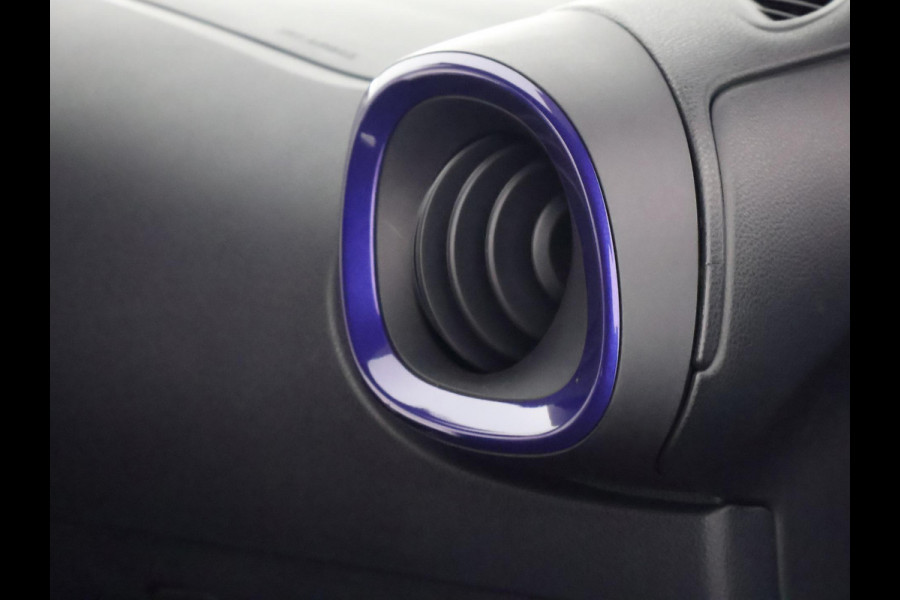 Toyota Aygo X 1.0 VVT-i MT Pulse | Apple Carplay & AndroidAUTO | Privacy Glass | Camera | Soelverwarming