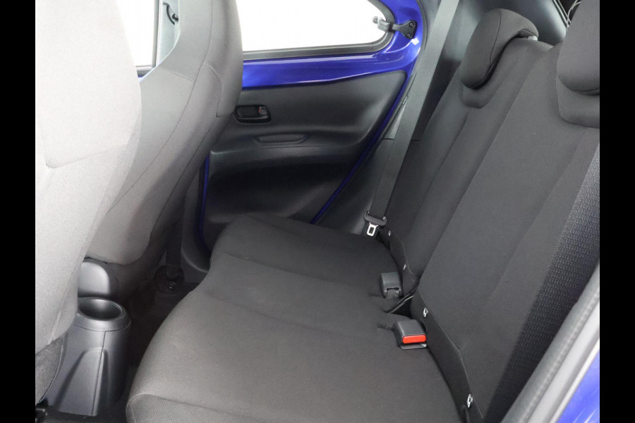 Toyota Aygo X 1.0 VVT-i MT Pulse | Apple Carplay & AndroidAUTO | Privacy Glass | Camera | Soelverwarming