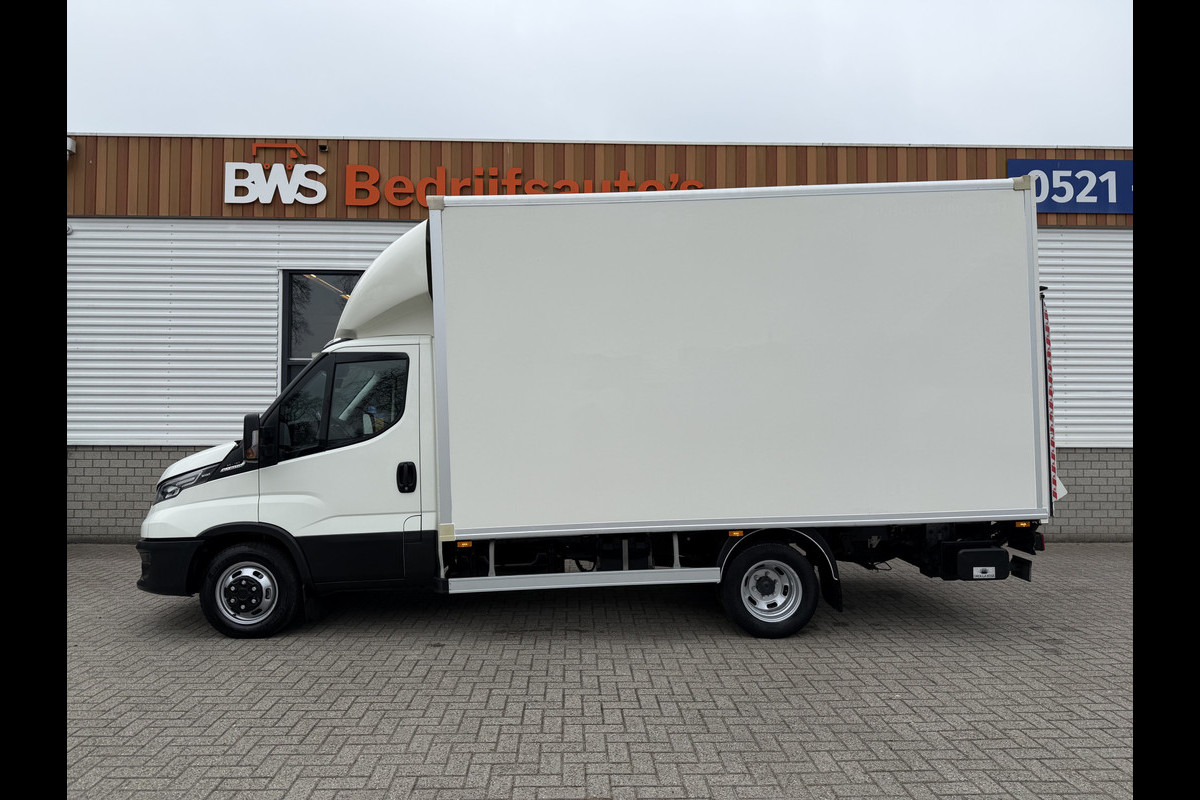 Iveco 40C18 automaat 3.0L / dubbellucht / luchtvering / trekhaak 3500 kg! / vaste prijs rijklaar € 33.950 ex btw / euro 6 / 420 cm L x 213 cm B x 230 cm H