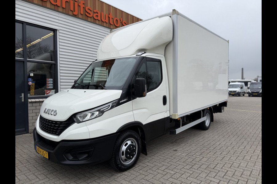 Iveco 40C18 automaat 3.0L / dubbellucht / luchtvering / trekhaak 3500 kg! / vaste prijs rijklaar € 33.950 ex btw / euro 6 / 420 cm L x 213 cm B x 230 cm H