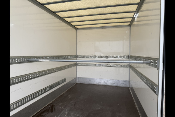 Iveco 40C18 automaat 3.0L / dubbellucht / luchtvering / trekhaak 3500 kg! / vaste prijs rijklaar € 33.950 ex btw / euro 6 / 420 cm L x 213 cm B x 230 cm H