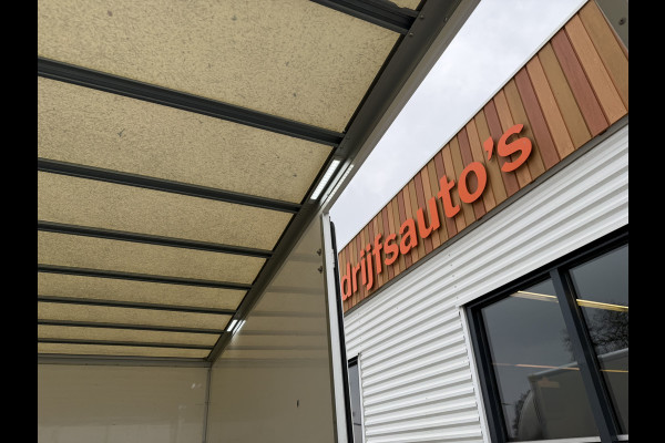 Iveco 40C18 automaat 3.0L / dubbellucht / luchtvering / trekhaak 3500 kg! / vaste prijs rijklaar € 33.950 ex btw / euro 6 / 420 cm L x 213 cm B x 230 cm H