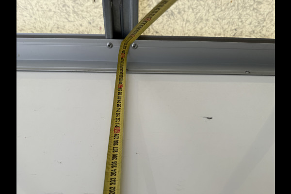 Iveco 40C18 automaat 3.0L / dubbellucht / luchtvering / trekhaak 3500 kg! / vaste prijs rijklaar € 33.950 ex btw / euro 6 / 420 cm L x 213 cm B x 230 cm H