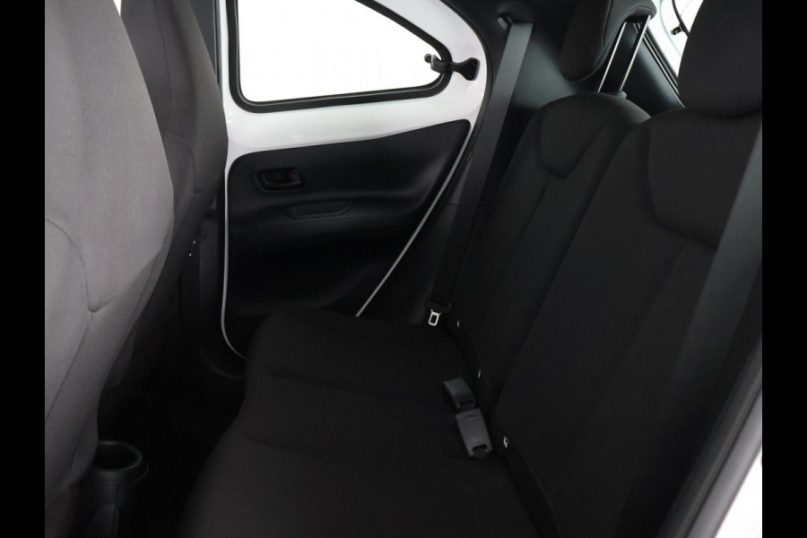 Toyota Aygo X 1.0 VVT-i MT Play