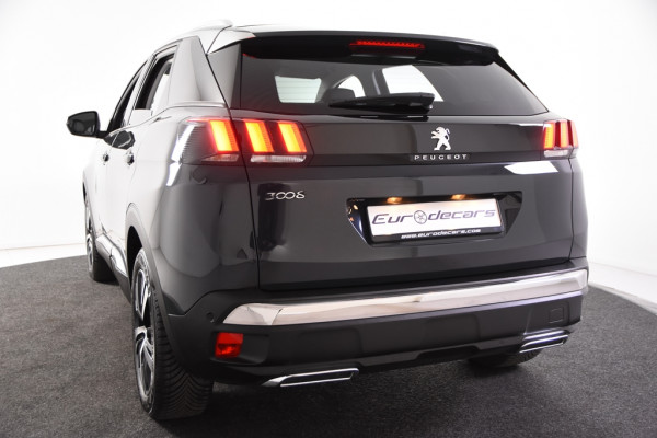 Peugeot 3008 1.2 Active *Airco*DAB*Leer*