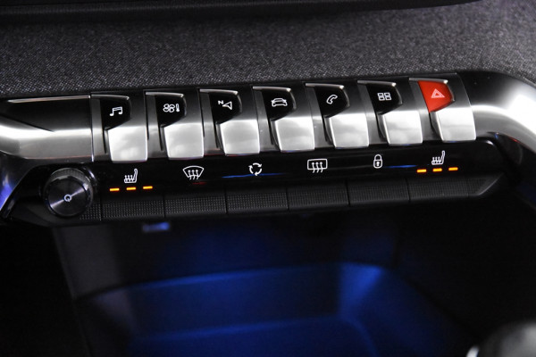 Peugeot 3008 1.2 Active *Airco*DAB*Leer*