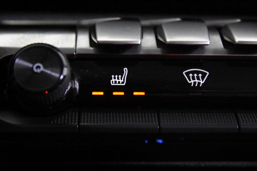 Peugeot 3008 1.2 Active *Airco*DAB*Leer*