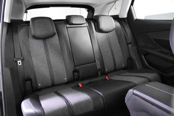 Peugeot 3008 1.2 Active *Airco*DAB*Leer*