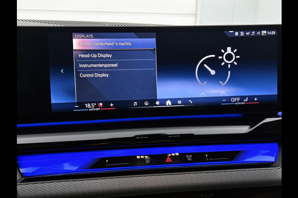 BMW i5 EDrive40 84 kWh M-sport(NL-auto, Harman/Kardon, SfeerV, Stoel V+ K, 360 Camera, Lane Assit, Active Cruise, Etc)