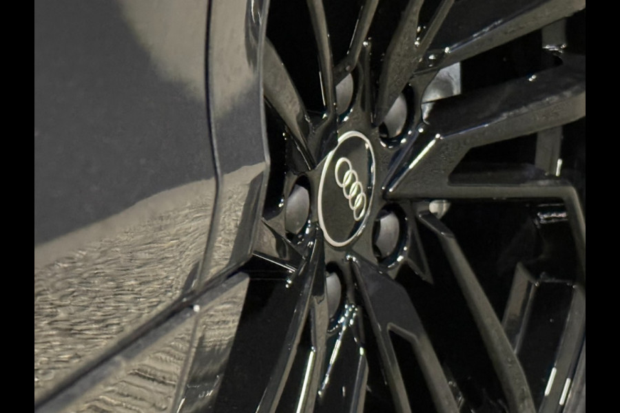 Audi Q3 Sportback Sportback e-hybrid 272pk 2xS-line Tech plus Black Optic matrix full led 119 km