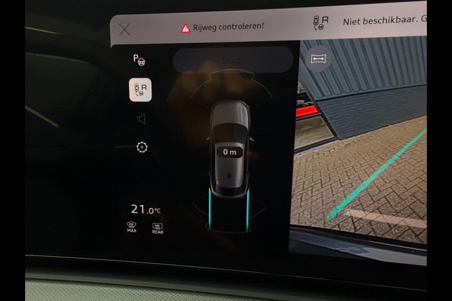 Audi Q3 Sportback Sportback 2xS-line e-hybrid 272 PK s-edition Tech plus Matrix Full LED Black Optik