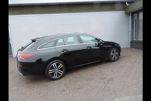 Mercedes-Benz CLA-Klasse Shooting Brake 180 Business Solution Luxury leer sfeer licht