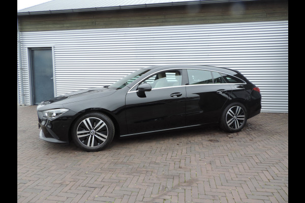 Mercedes-Benz CLA-Klasse Shooting Brake 180 Business Solution Luxury leer sfeer licht
