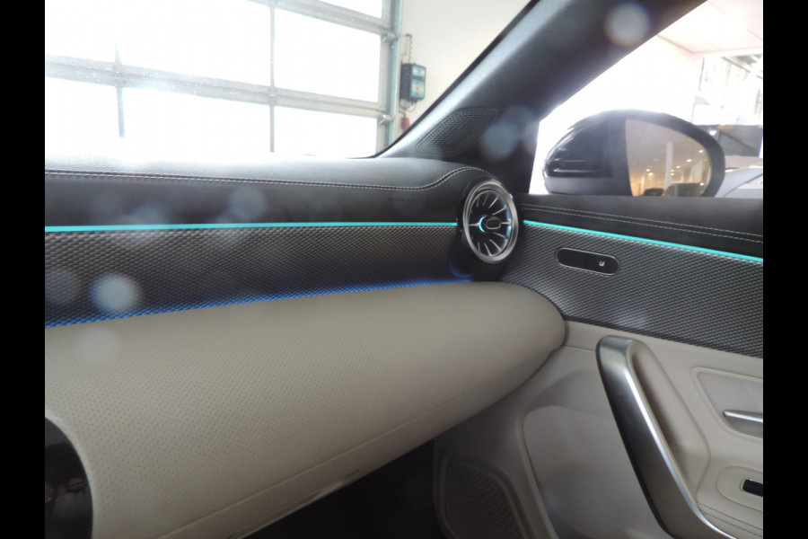 Mercedes-Benz CLA-Klasse Shooting Brake 180 Business Solution Luxury leer sfeer licht