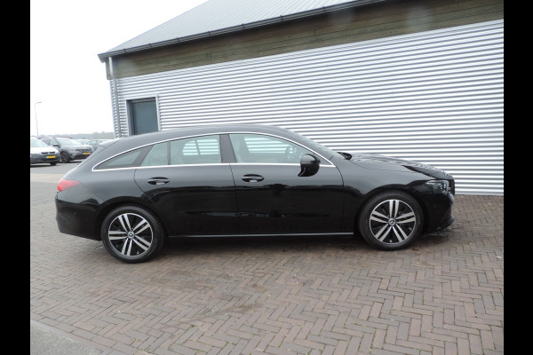 Mercedes-Benz CLA-Klasse Shooting Brake 180 Business Solution Luxury leer sfeer licht