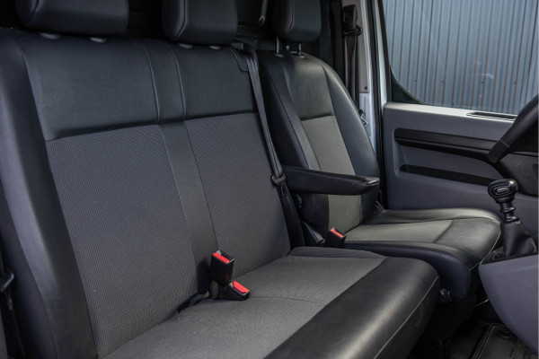 Opel Vivaro L3H1 | 3-Zits | Cruise | PDC | Imperiaal | Airco