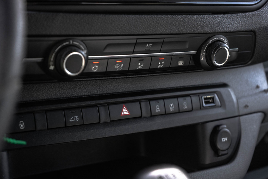 Opel Vivaro L3H1 | 3-Zits | Cruise | PDC | Imperiaal | Airco