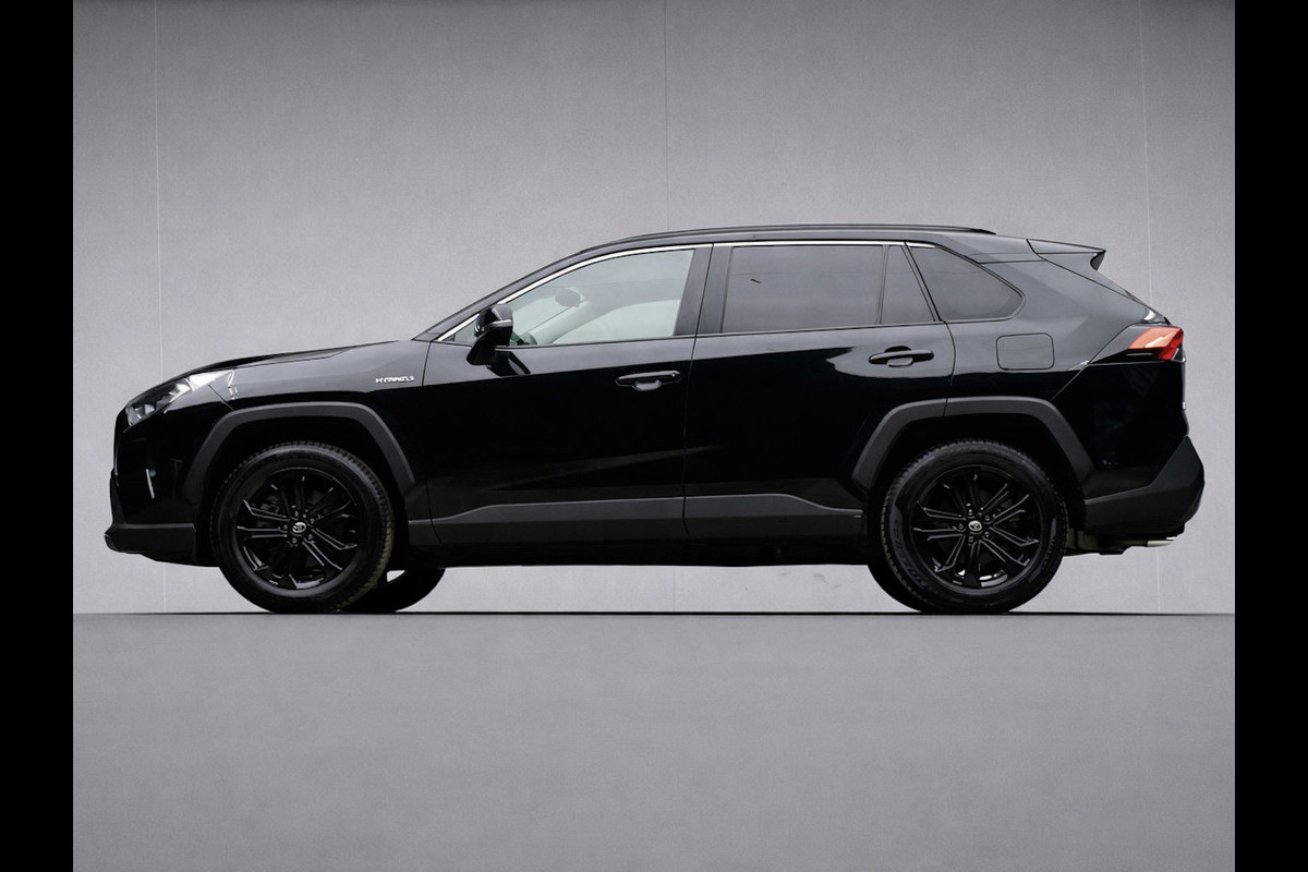 Toyota RAV4 2.5 Hybrid Sport (APPLE CARPLAY,NAVI,CAMERA,CLIMATE,CRUISE,GETINT,LED,SPORTSTOELEN,LM VELGEN,NETTE STAAT)