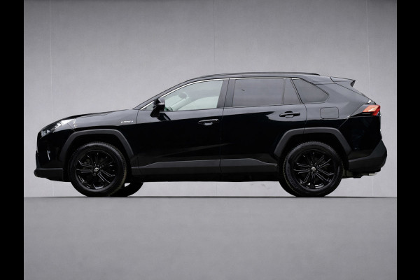 Toyota RAV4 2.5 Hybrid Sport (APPLE CARPLAY,NAVI,CAMERA,CLIMATE,CRUISE,GETINT,LED,SPORTSTOELEN,LM VELGEN,NETTE STAAT)