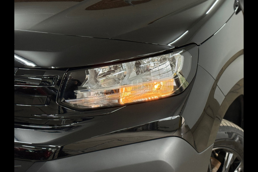 Peugeot Partner 1.5 BlueHDi 100 S&S L1 | Black Style | Carplay | Climate | Keyless | Mistlampen | Camera | Park Pilot