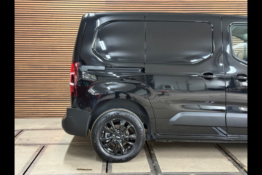 Peugeot Partner 1.5 BlueHDi 100 S&S L1 | Black Style | Carplay | Climate | Keyless | Mistlampen | Camera | Park Pilot