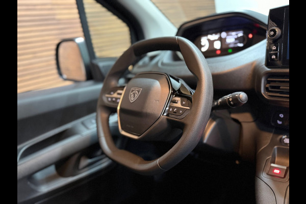 Peugeot Partner 1.5 BlueHDi 100 S&S L1 | Black Style | Carplay | Climate | Keyless | Mistlampen | Camera | Park Pilot