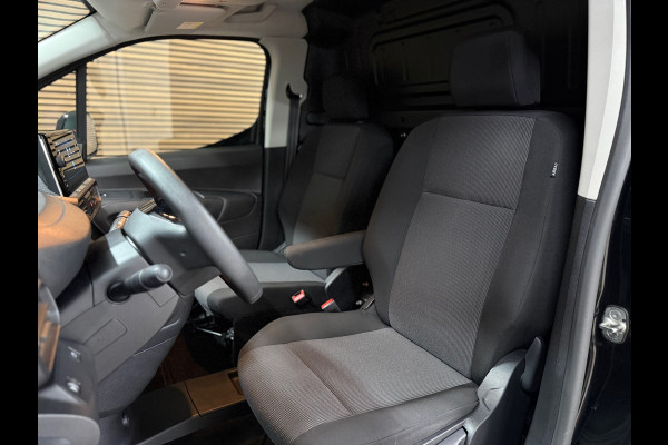 Peugeot Partner 1.5 BlueHDi 100 S&S L1 | Black Style | Carplay | Climate | Keyless | Mistlampen | Camera | Park Pilot