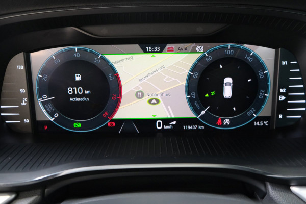 Škoda Octavia Combi 1.0 e-TSI Business Edition Plus Automaat - N.A.P. Airco, Cruise, Navi, PDC, Stoelverwarming, Carplay.