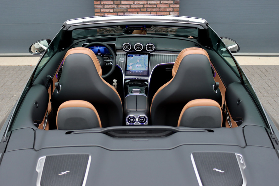 Mercedes-Benz CLE Cabriolet 450 4MATIC AMG Line | Distronic+ | Massage | Nappa Leder | Burmester | Airscarf | Stoelventilatie | HUD | Verwarmd Stuurwiel | Cabriocomfortpakket | Digital Light |