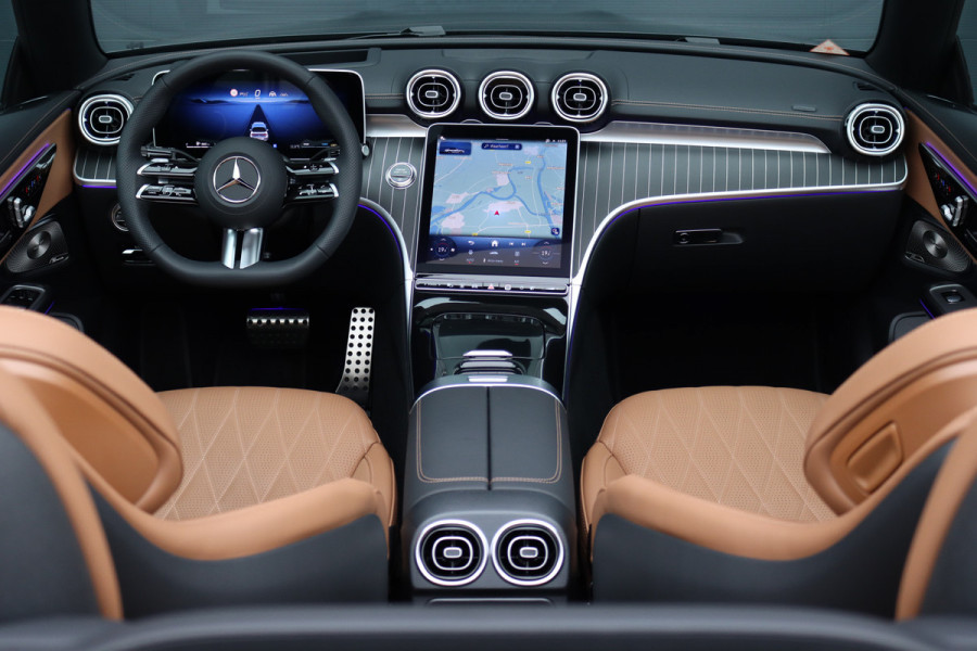 Mercedes-Benz CLE Cabriolet 450 4MATIC AMG Line | Distronic+ | Massage | Nappa Leder | Burmester | Airscarf | Stoelventilatie | HUD | Verwarmd Stuurwiel | Cabriocomfortpakket | Digital Light |