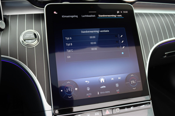 Mercedes-Benz CLE Cabriolet 450 4MATIC AMG Line | Distronic+ | Massage | Nappa Leder | Burmester | Airscarf | Stoelventilatie | HUD | Verwarmd Stuurwiel | Cabriocomfortpakket | Digital Light |