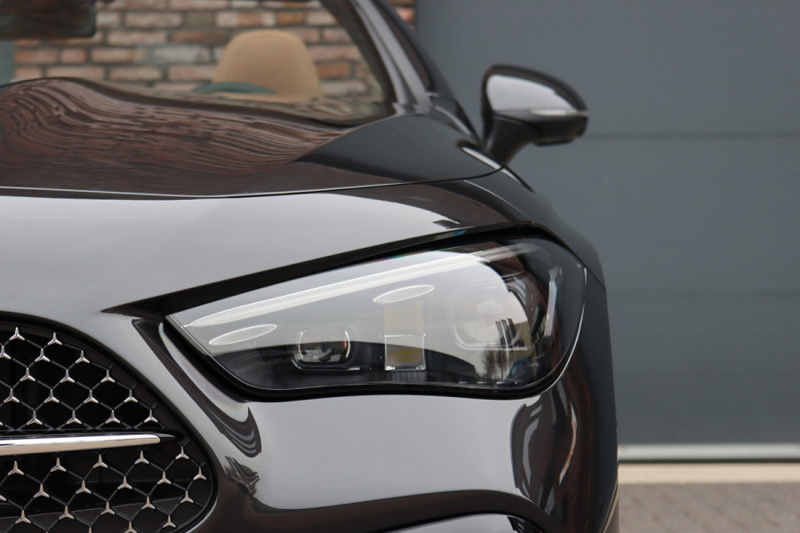 Mercedes-Benz CLE Cabriolet 450 4MATIC AMG Line | Distronic+ | Massage | Nappa Leder | Burmester | Airscarf | Stoelventilatie | HUD | Verwarmd Stuurwiel | Cabriocomfortpakket | Digital Light |