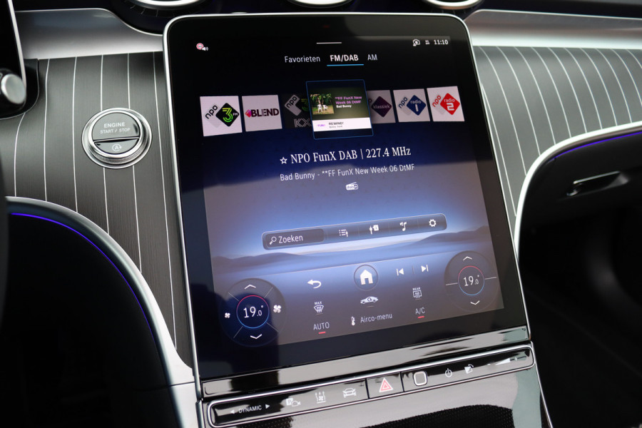 Mercedes-Benz CLE Cabriolet 450 4MATIC AMG Line | Distronic+ | Massage | Nappa Leder | Burmester | Airscarf | Stoelventilatie | HUD | Verwarmd Stuurwiel | Cabriocomfortpakket | Digital Light |