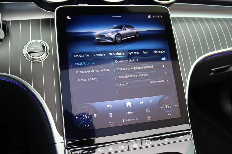 Mercedes-Benz CLE Cabriolet 450 4MATIC AMG Line | Distronic+ | Massage | Nappa Leder | Burmester | Airscarf | Stoelventilatie | HUD | Verwarmd Stuurwiel | Cabriocomfortpakket | Digital Light |