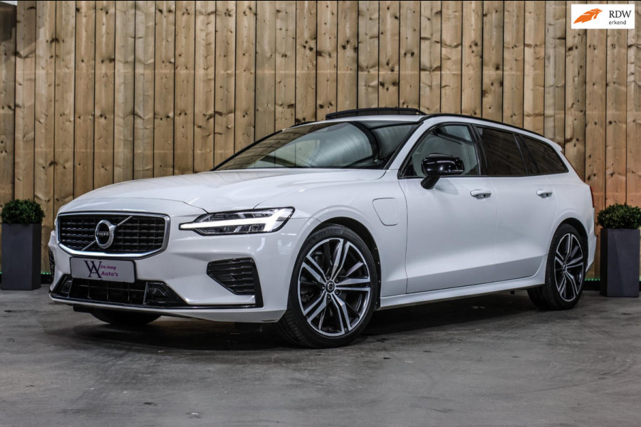 Volvo V60 2.0 T8 Twin Engine AWD R-Design *Pano*H/K*Head-Up*Keyless*