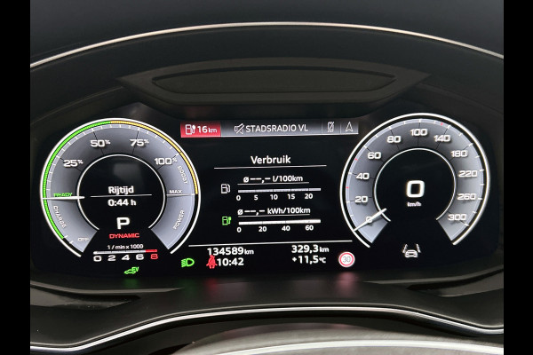 Audi A6 Avant 55 TFSI e quattro Pro Line S Competition(Dealer OnderH, Carplay, Stoel+Stuur VerW, Lane Assit, Head-up, Camera, Etc)