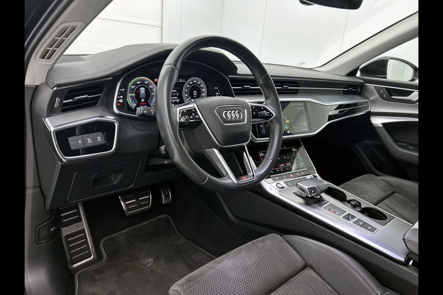 Audi A6 Avant 55 TFSI e quattro Pro Line S Competition(Dealer OnderH, Carplay, Stoel+Stuur VerW, Lane Assit, Head-up, Camera, Etc)