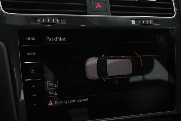 Volkswagen e-Golf | Navigatie | Climate Control Bluetooth | Cruise Control Adaptive | Lichtmetalen Velgen |