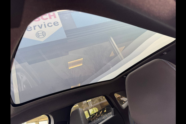 Renault Symbioz 1.6 E-Tech full hybrid 145 esprit Alpine Pano / 360 Camera / Elektr stoel / Stoel, stuur & ruit verw / LM 19''