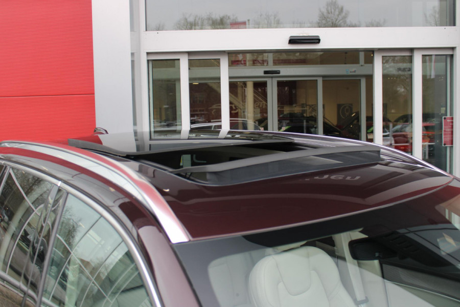 Volvo XC90 2.0 T8 456PK PHEV AWD PLUS BRIGHT | LUCHTVERING VOOR / ACHTER MET FOUR-C SETTINGS  | PANORAMISCH SCHUIF / KANTELDAK | EXTRA GETINT GLAS OP DE ACHTER PORTIEREN | BOWERS & WILKINS HIFI PREMIUM AUDI SYSTEEM INCLUSIEF FRESH AIR SUBWOOFER  | NAVIGATIE SYSTEEM BY GOOGLE MAPS | 360° CAMERA | ELEKTRISCH WEGKLAPBARE TREKHAAK | HEAD-UP DISPLAY | COMFORT STOELEN MET MASAGE FUNCTIE | STOEL VERWARMING EN VENTILATIE | ELEKTRISCH VERSTELBARE COMFORT STOEL MET GEHEUGEN EN ELEKTRISCH VERSTELBARE ZIJWANGEN | GEPERFOREERD NAPPA LEDER BEKLEDING BLOND / CHARCOAL | ACHTERBANK VERWARMING | N