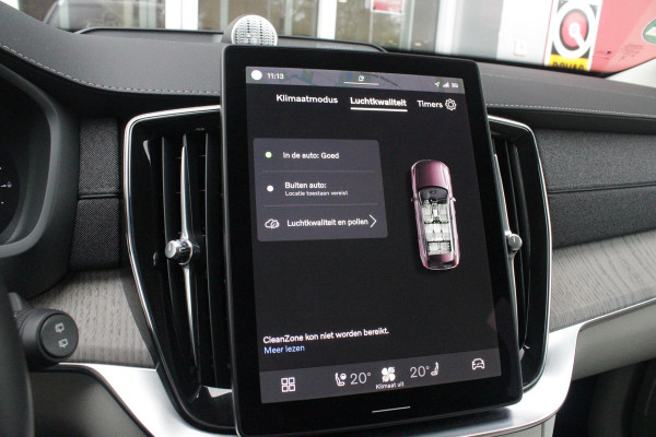 Volvo XC90 2.0 T8 456PK PHEV AWD PLUS BRIGHT | LUCHTVERING VOOR / ACHTER MET FOUR-C SETTINGS  | PANORAMISCH SCHUIF / KANTELDAK | EXTRA GETINT GLAS OP DE ACHTER PORTIEREN | BOWERS & WILKINS HIFI PREMIUM AUDI SYSTEEM INCLUSIEF FRESH AIR SUBWOOFER  | NAVIGATIE SYSTEEM BY GOOGLE MAPS | 360° CAMERA | ELEKTRISCH WEGKLAPBARE TREKHAAK | HEAD-UP DISPLAY | COMFORT STOELEN MET MASAGE FUNCTIE | STOEL VERWARMING EN VENTILATIE | ELEKTRISCH VERSTELBARE COMFORT STOEL MET GEHEUGEN EN ELEKTRISCH VERSTELBARE ZIJWANGEN | GEPERFOREERD NAPPA LEDER BEKLEDING BLOND / CHARCOAL | ACHTERBANK VERWARMING | N