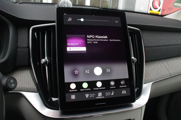 Volvo XC90 2.0 T8 456PK PHEV AWD PLUS BRIGHT | LUCHTVERING VOOR / ACHTER MET FOUR-C SETTINGS  | PANORAMISCH SCHUIF / KANTELDAK | EXTRA GETINT GLAS OP DE ACHTER PORTIEREN | BOWERS & WILKINS HIFI PREMIUM AUDI SYSTEEM INCLUSIEF FRESH AIR SUBWOOFER  | NAVIGATIE SYSTEEM BY GOOGLE MAPS | 360° CAMERA | ELEKTRISCH WEGKLAPBARE TREKHAAK | HEAD-UP DISPLAY | COMFORT STOELEN MET MASAGE FUNCTIE | STOEL VERWARMING EN VENTILATIE | ELEKTRISCH VERSTELBARE COMFORT STOEL MET GEHEUGEN EN ELEKTRISCH VERSTELBARE ZIJWANGEN | GEPERFOREERD NAPPA LEDER BEKLEDING BLOND / CHARCOAL | ACHTERBANK VERWARMING | N