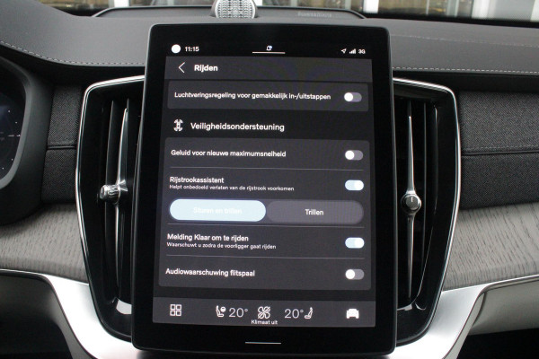 Volvo XC90 2.0 T8 456PK PHEV AWD PLUS BRIGHT | LUCHTVERING VOOR / ACHTER MET FOUR-C SETTINGS  | PANORAMISCH SCHUIF / KANTELDAK | EXTRA GETINT GLAS OP DE ACHTER PORTIEREN | BOWERS & WILKINS HIFI PREMIUM AUDI SYSTEEM INCLUSIEF FRESH AIR SUBWOOFER  | NAVIGATIE SYSTEEM BY GOOGLE MAPS | 360° CAMERA | ELEKTRISCH WEGKLAPBARE TREKHAAK | HEAD-UP DISPLAY | COMFORT STOELEN MET MASAGE FUNCTIE | STOEL VERWARMING EN VENTILATIE | ELEKTRISCH VERSTELBARE COMFORT STOEL MET GEHEUGEN EN ELEKTRISCH VERSTELBARE ZIJWANGEN | GEPERFOREERD NAPPA LEDER BEKLEDING BLOND / CHARCOAL | ACHTERBANK VERWARMING | N