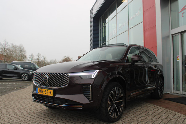 Volvo XC90 2.0 T8 456PK PHEV AWD PLUS BRIGHT | LUCHTVERING VOOR / ACHTER MET FOUR-C SETTINGS  | PANORAMISCH SCHUIF / KANTELDAK | EXTRA GETINT GLAS OP DE ACHTER PORTIEREN | BOWERS & WILKINS HIFI PREMIUM AUDI SYSTEEM INCLUSIEF FRESH AIR SUBWOOFER  | NAVIGATIE SYSTEEM BY GOOGLE MAPS | 360° CAMERA | ELEKTRISCH WEGKLAPBARE TREKHAAK | HEAD-UP DISPLAY | COMFORT STOELEN MET MASAGE FUNCTIE | STOEL VERWARMING EN VENTILATIE | ELEKTRISCH VERSTELBARE COMFORT STOEL MET GEHEUGEN EN ELEKTRISCH VERSTELBARE ZIJWANGEN | GEPERFOREERD NAPPA LEDER BEKLEDING BLOND / CHARCOAL | ACHTERBANK VERWARMING | N