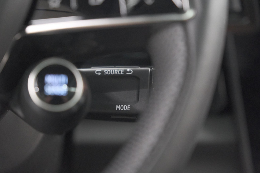 Renault Austral 1.2 E-Tech full hybrid 200 techno | 360 Camera | Panoramadak | Adaptieve Cruise Control